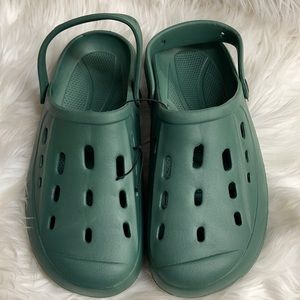 Shoes croc like slides slippers sandals